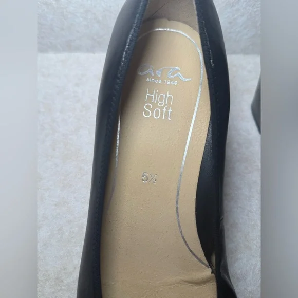 Ara Veda Women's Black Leather Pump Stacked Block Heel, US Size 5 1/2 - Picture 3 of 11